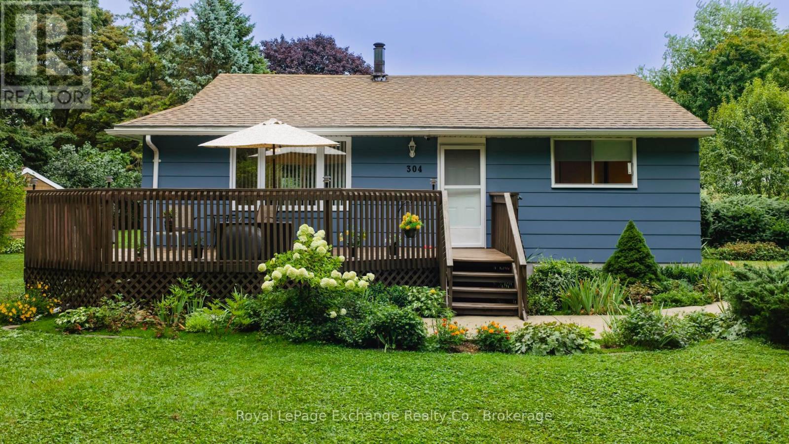304 Sauk Court E, Huron-Kinloss, Ontario  N2Z 2X3 - Photo 6 - X12356582
