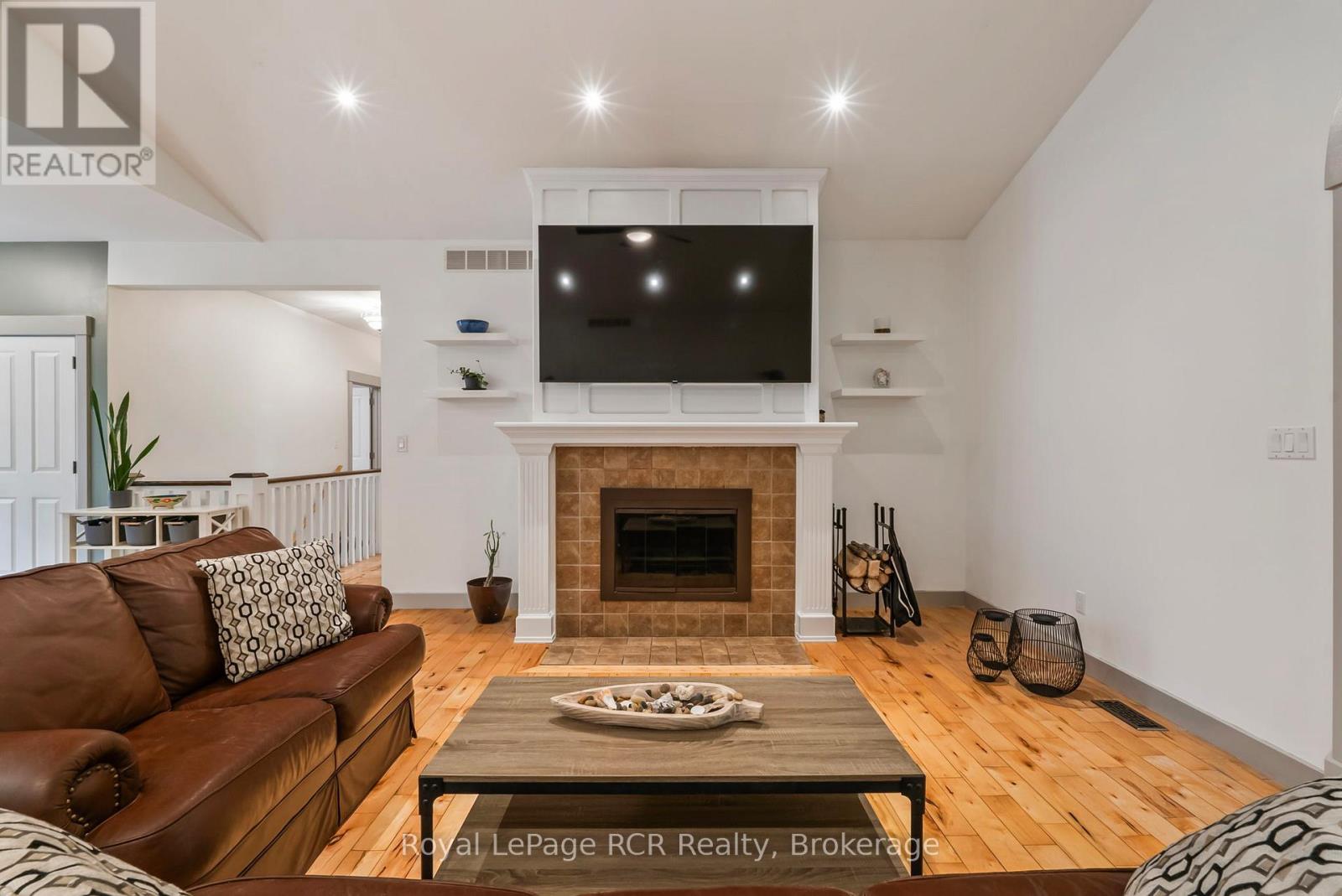 165 Napoleon Street, Grey Highlands, Ontario  N0C 1E0 - Photo 20 - X12356656