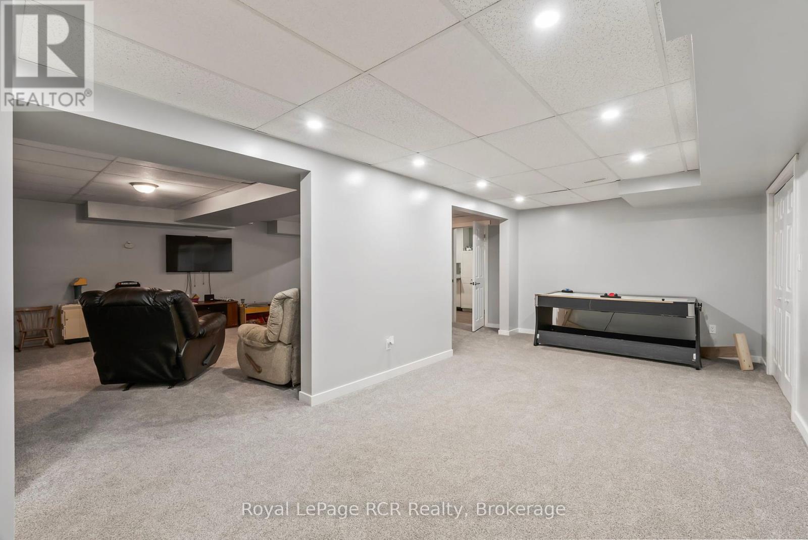 165 Napoleon Street, Grey Highlands, Ontario  N0C 1E0 - Photo 33 - X12356656