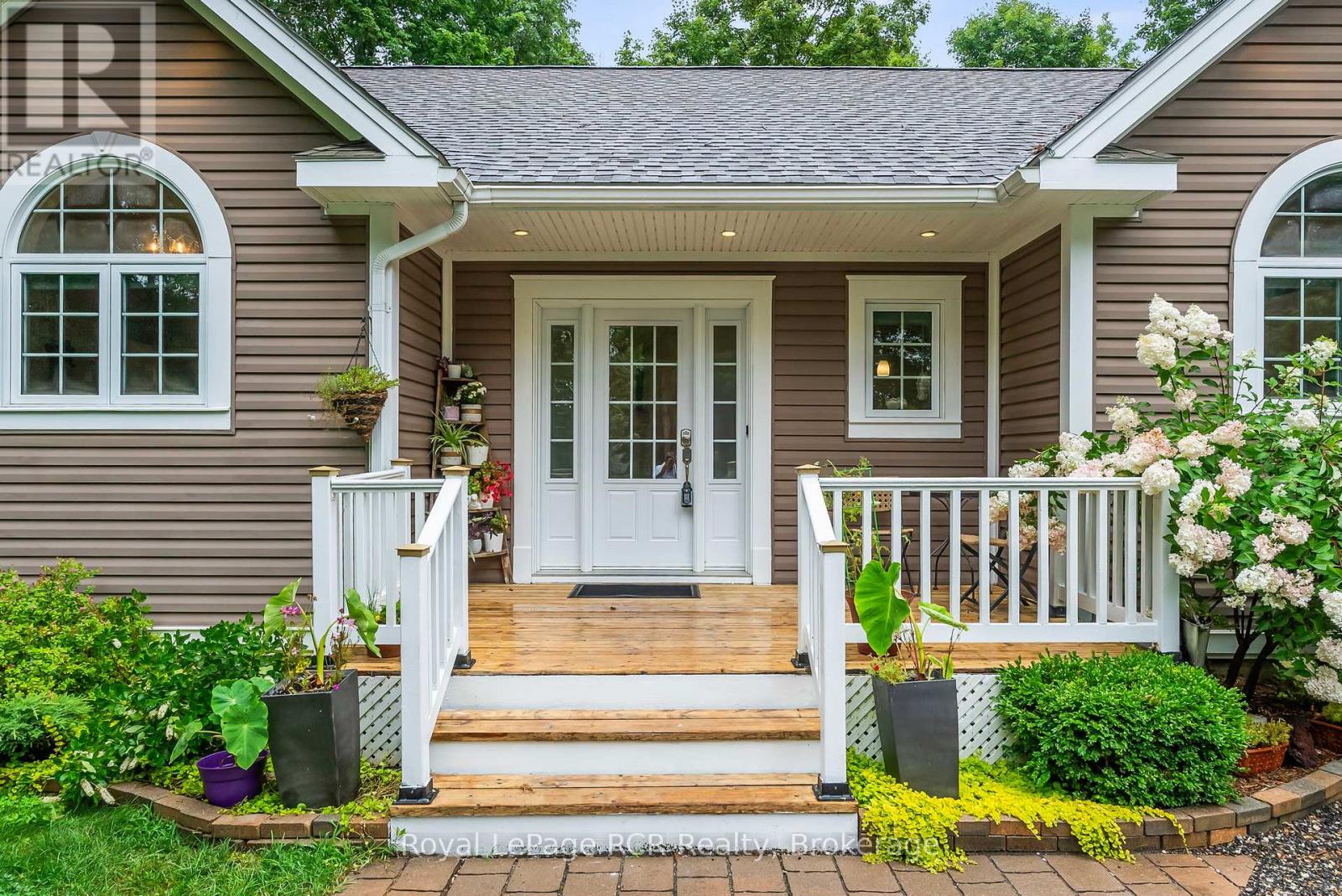 165 Napoleon Street, Grey Highlands, Ontario  N0C 1E0 - Photo 5 - X12356656