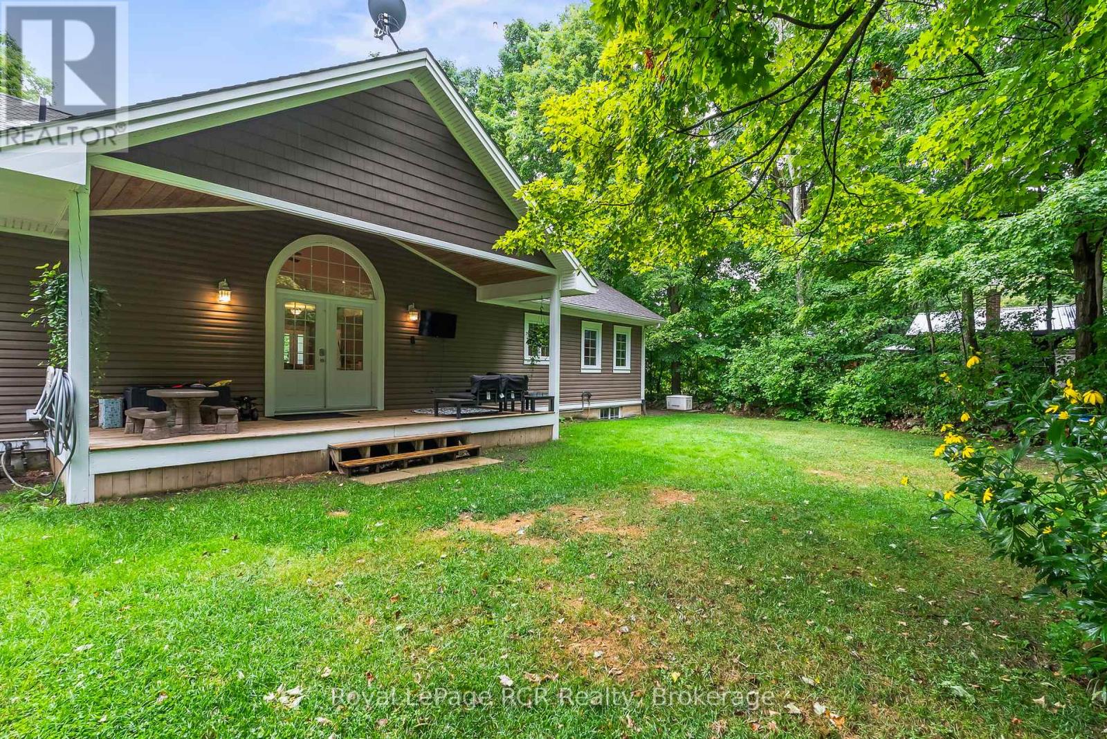 165 Napoleon Street, Grey Highlands, Ontario  N0C 1E0 - Photo 7 - X12356656