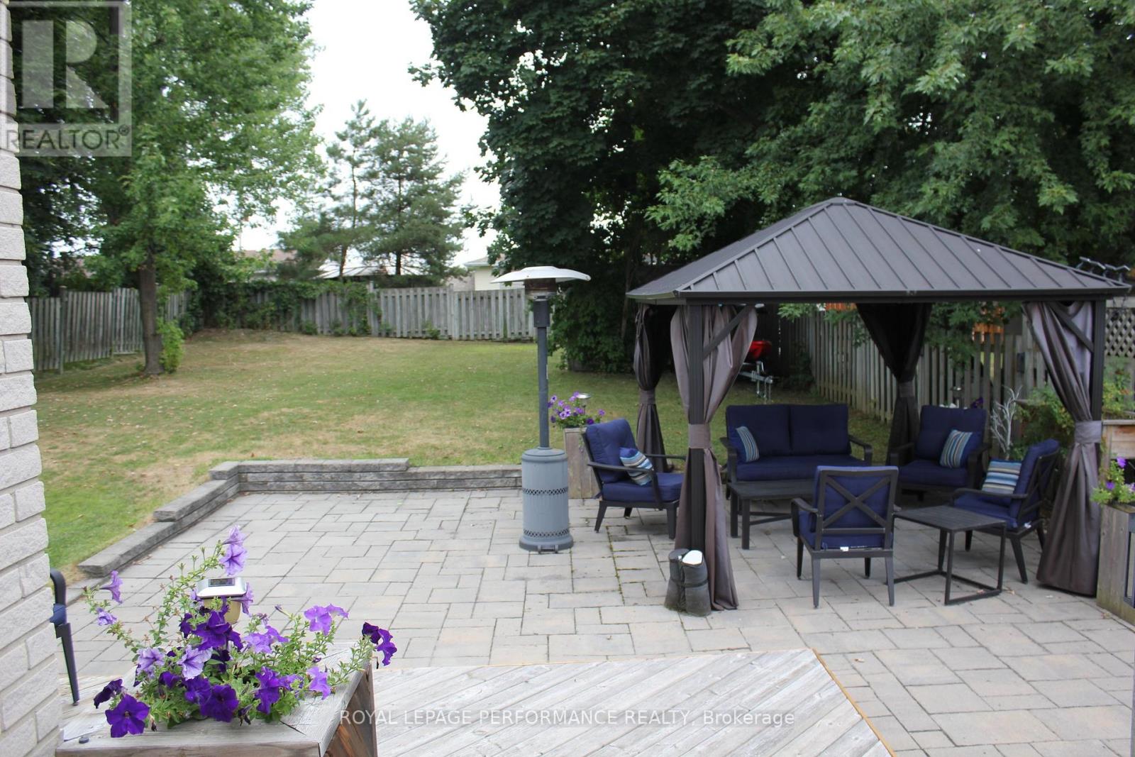 1809 Alguire Street, Cornwall, Ontario  K6J 5E7 - Photo 33 - X12356594