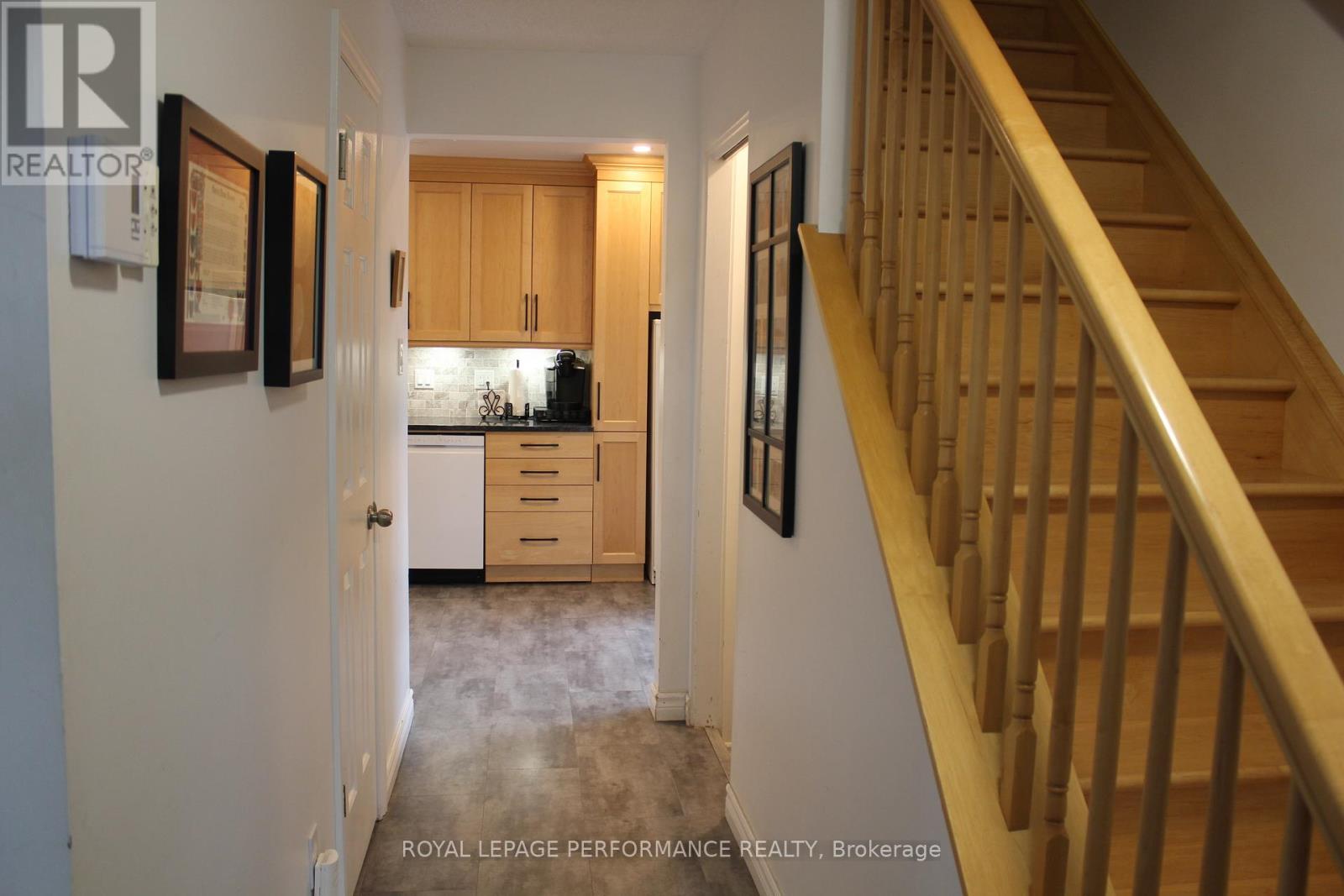 1809 Alguire Street, Cornwall, Ontario  K6J 5E7 - Photo 6 - X12356594