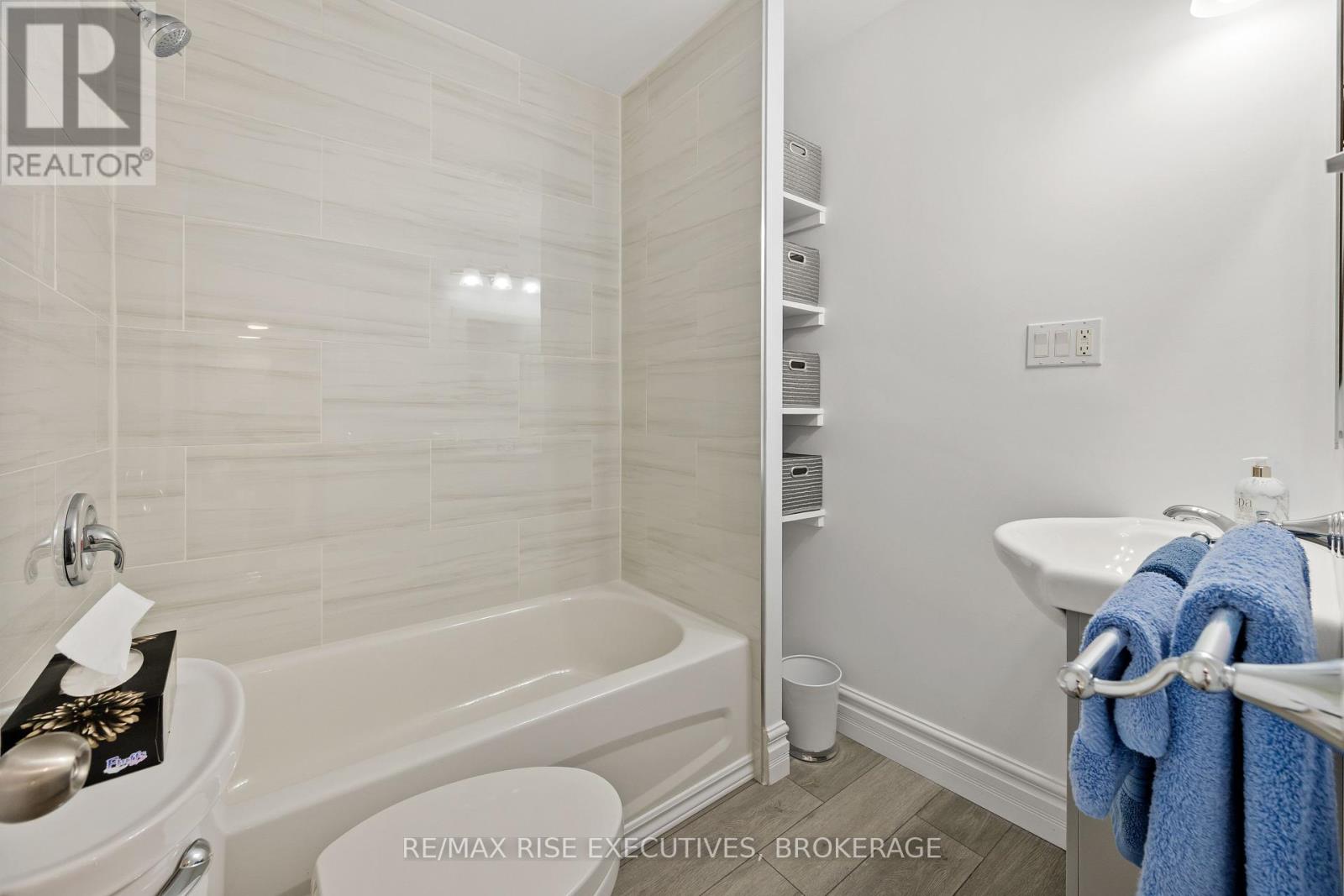 425 King Street W, Gananoque, Ontario  K7G 2G8 - Photo 16 - X12356607