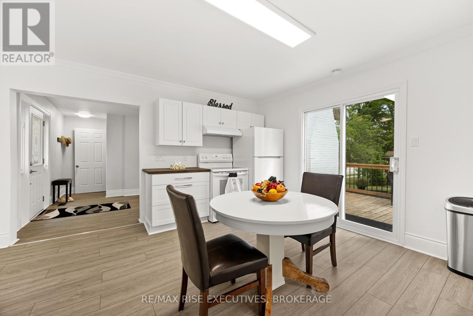 425 King Street W, Gananoque, Ontario  K7G 2G8 - Photo 14 - X12356607