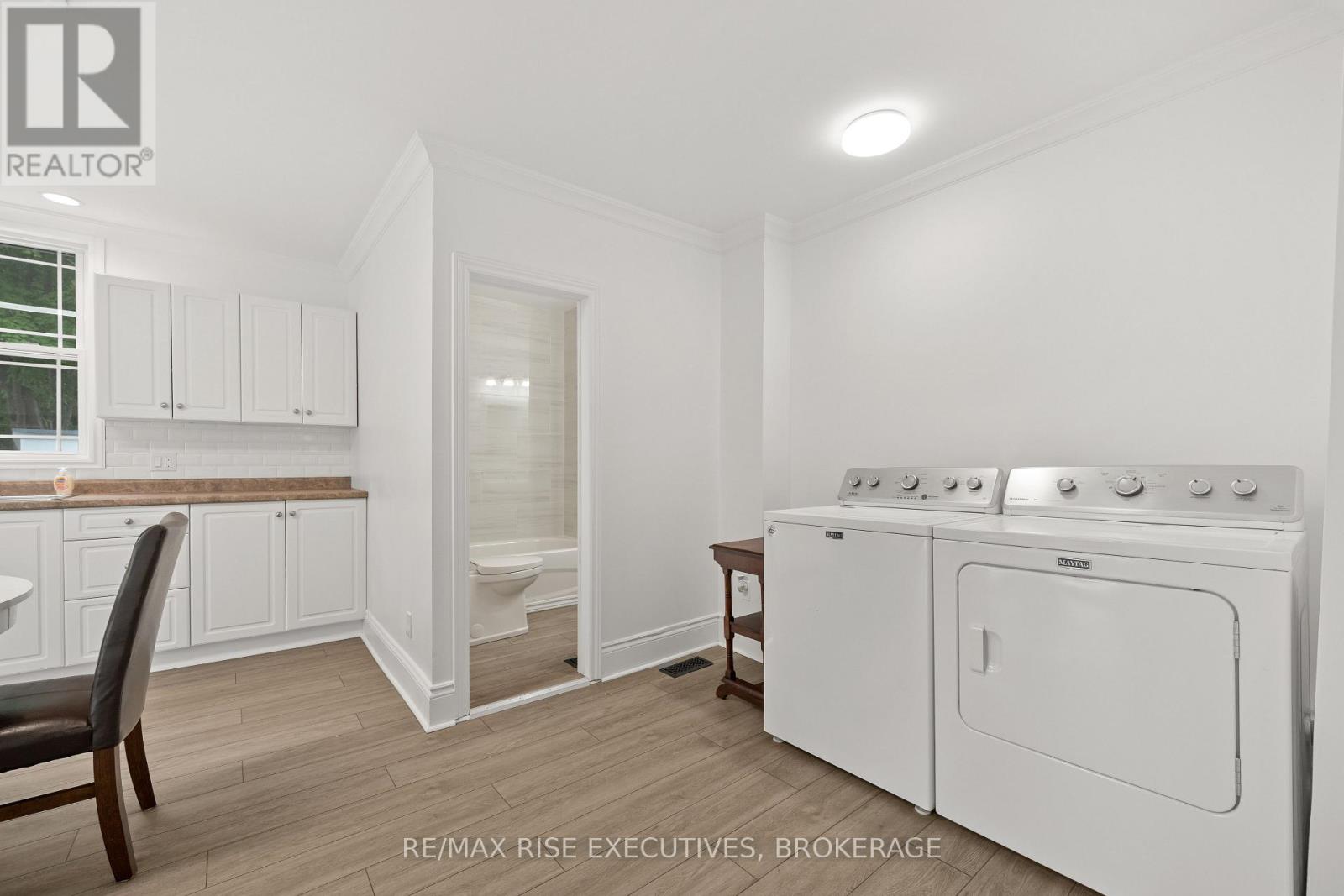 425 King Street W, Gananoque, Ontario  K7G 2G8 - Photo 12 - X12356607