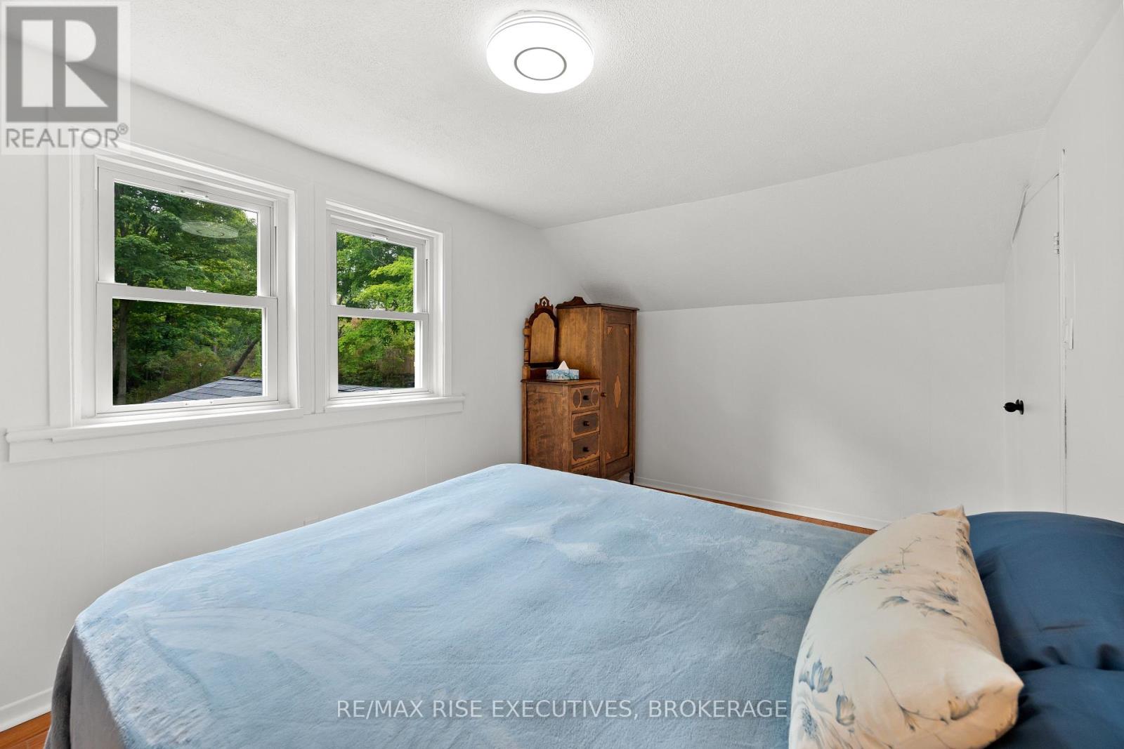 425 King Street W, Gananoque, Ontario  K7G 2G8 - Photo 22 - X12356607