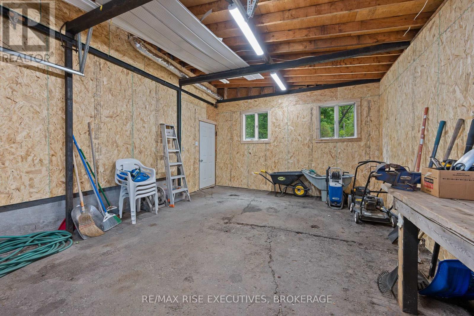 425 King Street W, Gananoque, Ontario  K7G 2G8 - Photo 26 - X12356607