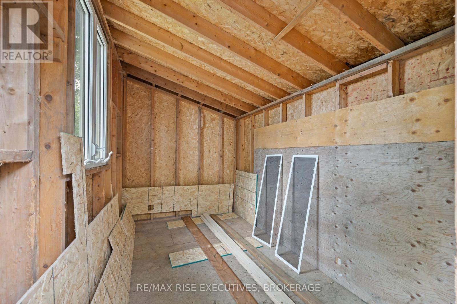 425 King Street W, Gananoque, Ontario  K7G 2G8 - Photo 27 - X12356607