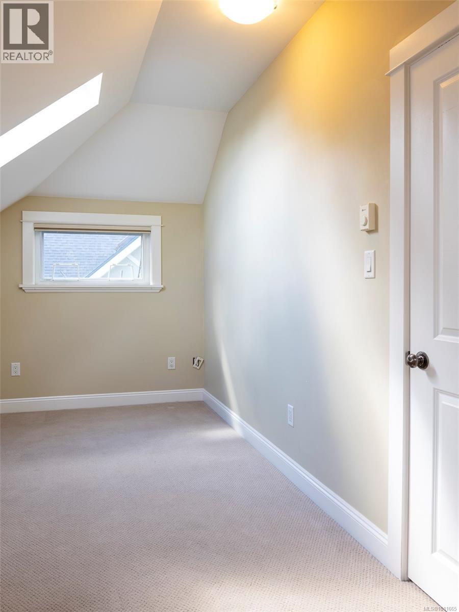 3 1290 Richardson St, Victoria, British Columbia  V8V 3E1 - Photo 21 - 1011665