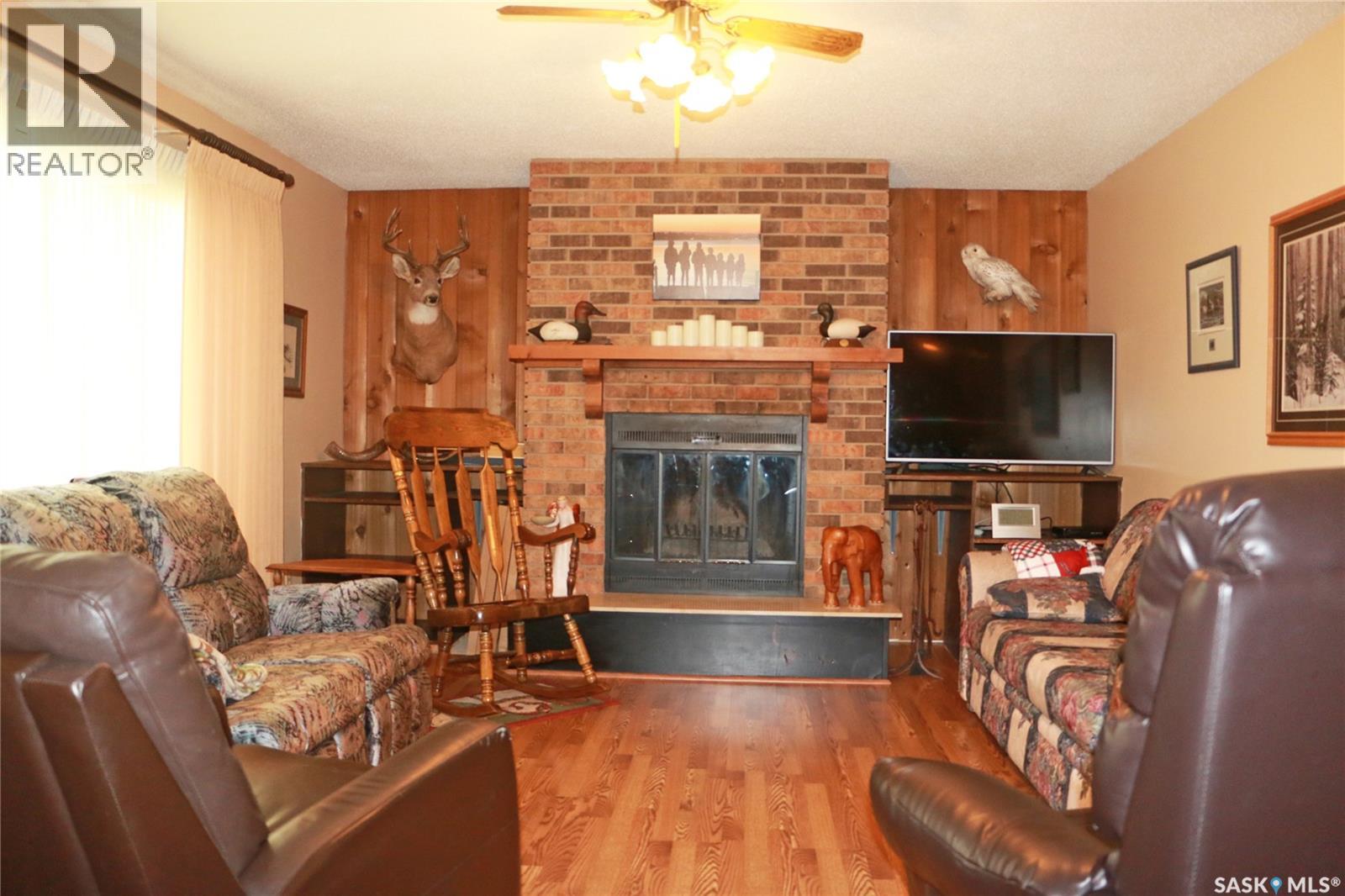 32 Howard Crescent, Lanigan, Saskatchewan  S0K 2M0 - Photo 3 - SK016199