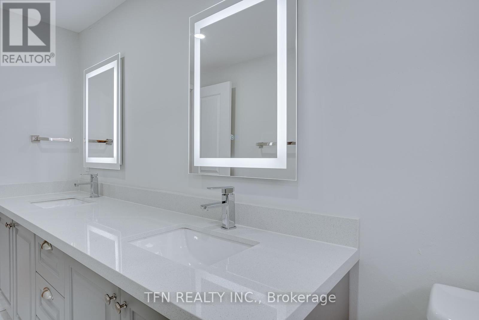 Upper - 25 Karen Road, Toronto, Ontario  M3A 3L5 - Photo 20 - C12356621