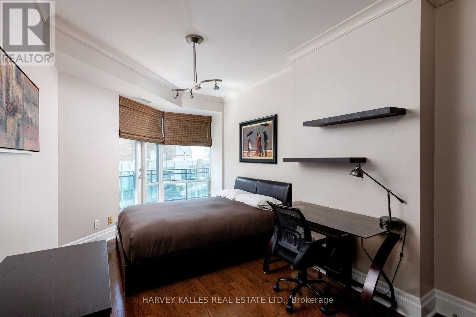 2701 - 300 Bloor Street E, Toronto (Rosedale-Moore Park), Ontario  M4W 3Y2 - Photo 17 - C12356674