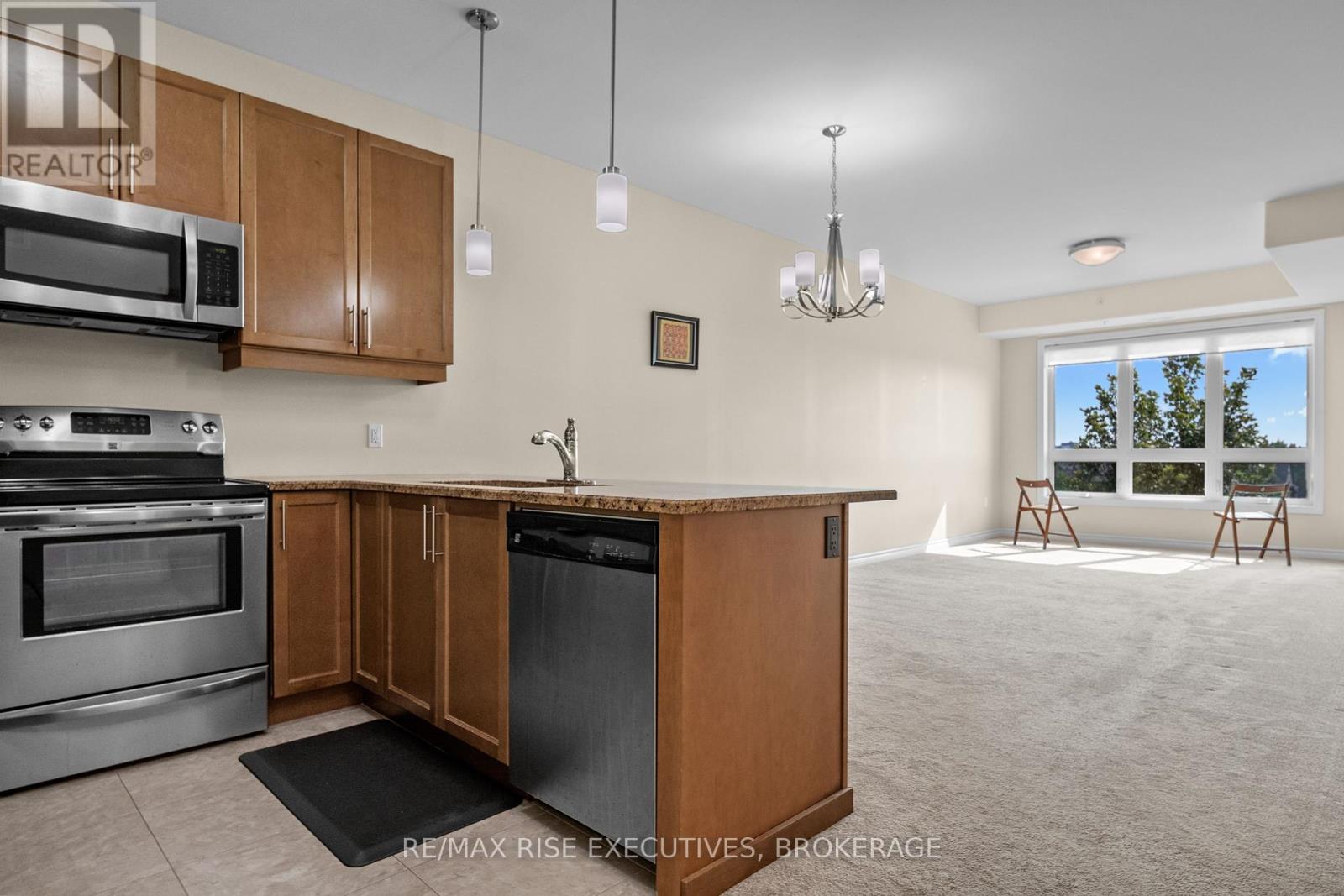 310 - 740 Augusta Drive, Kingston, Ontario  K7P 0R5 - Photo 13 - X12356735
