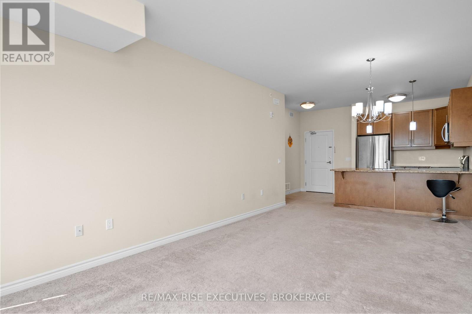 310 - 740 Augusta Drive, Kingston, Ontario  K7P 0R5 - Photo 18 - X12356735