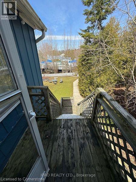 279 Charlotte Street, Port Stanley, Ontario  N5L 1A8 - Photo 5 - 40758364