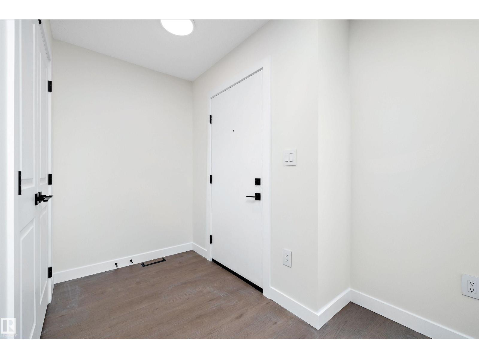 11738 91 St Nw, Edmonton, Alberta  T5B 4B3 - Photo 3 - E4453980