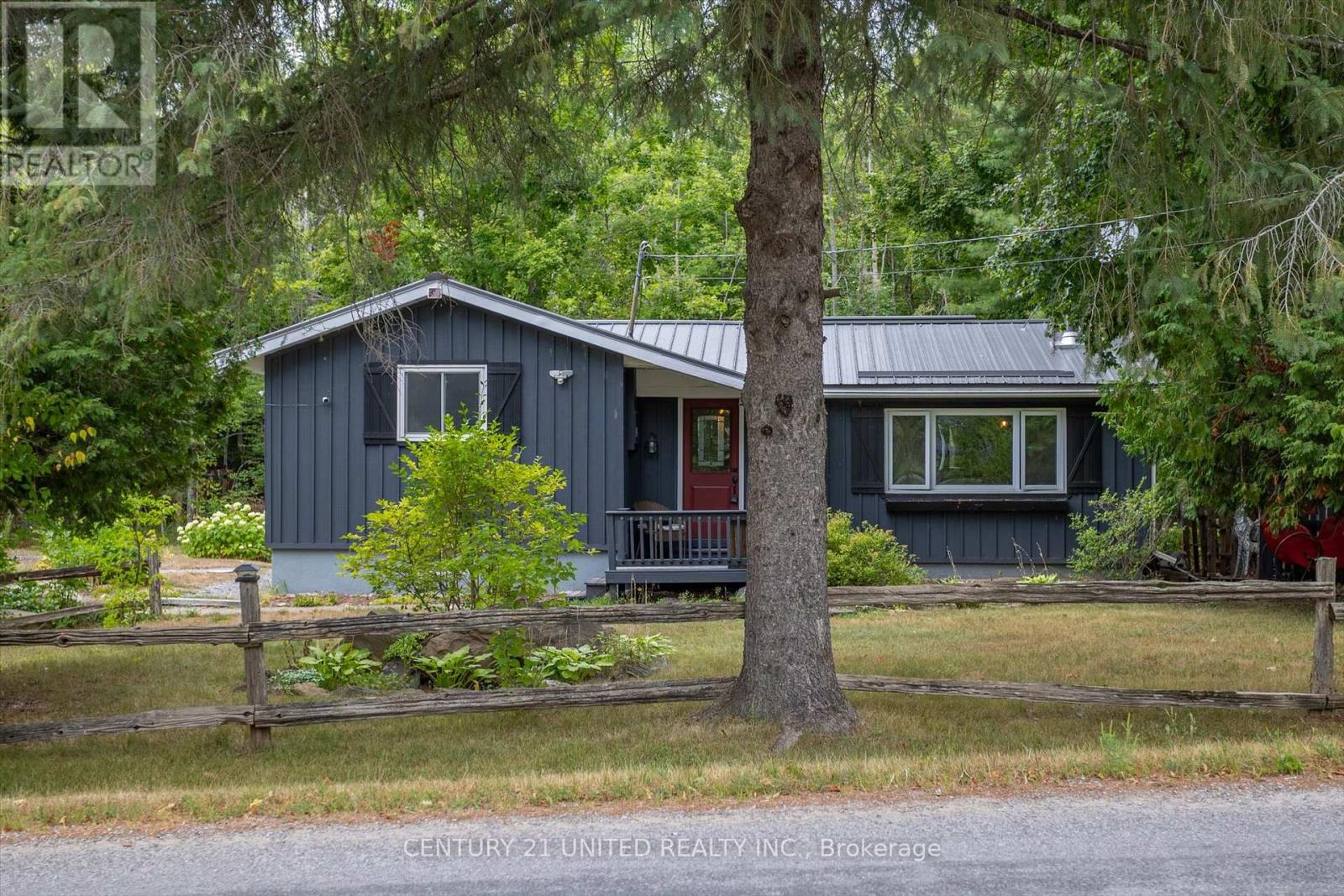 55 Northern Avenue, Trent Lakes, Ontario  K0M 1A0 - Photo 32 - X12356740
