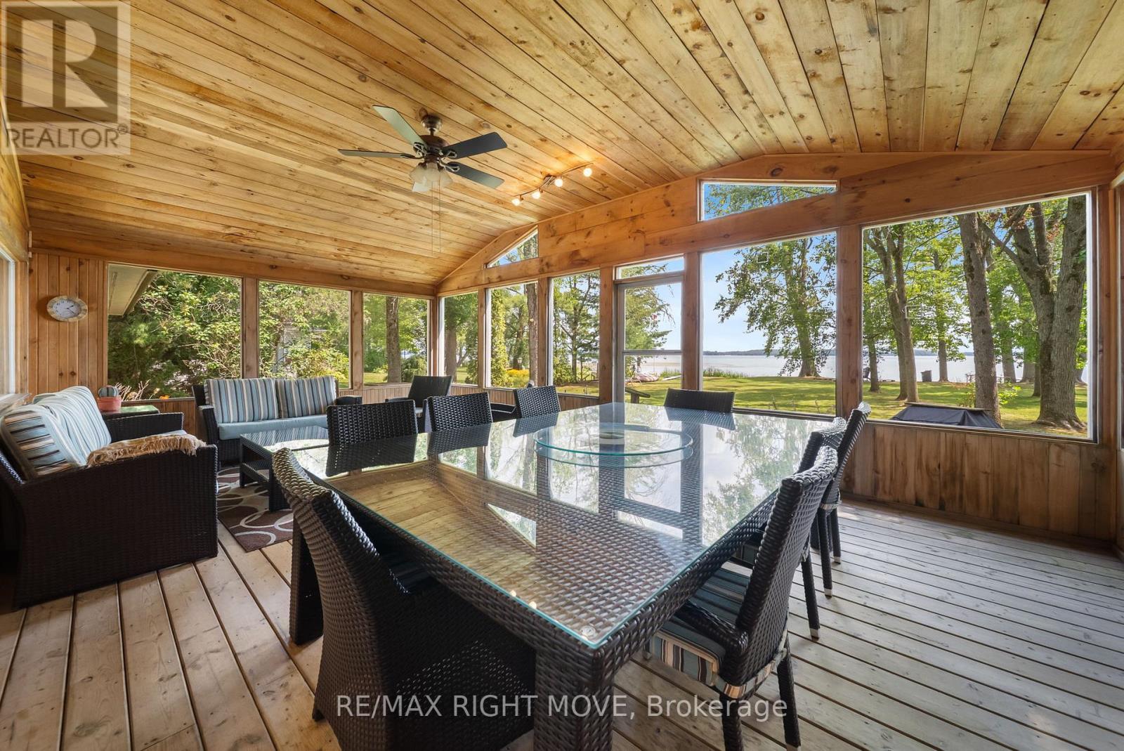 2551 Amigo Drive, Severn (West Shore), Ontario  L3V 6H3 - Photo 11 - S12356539