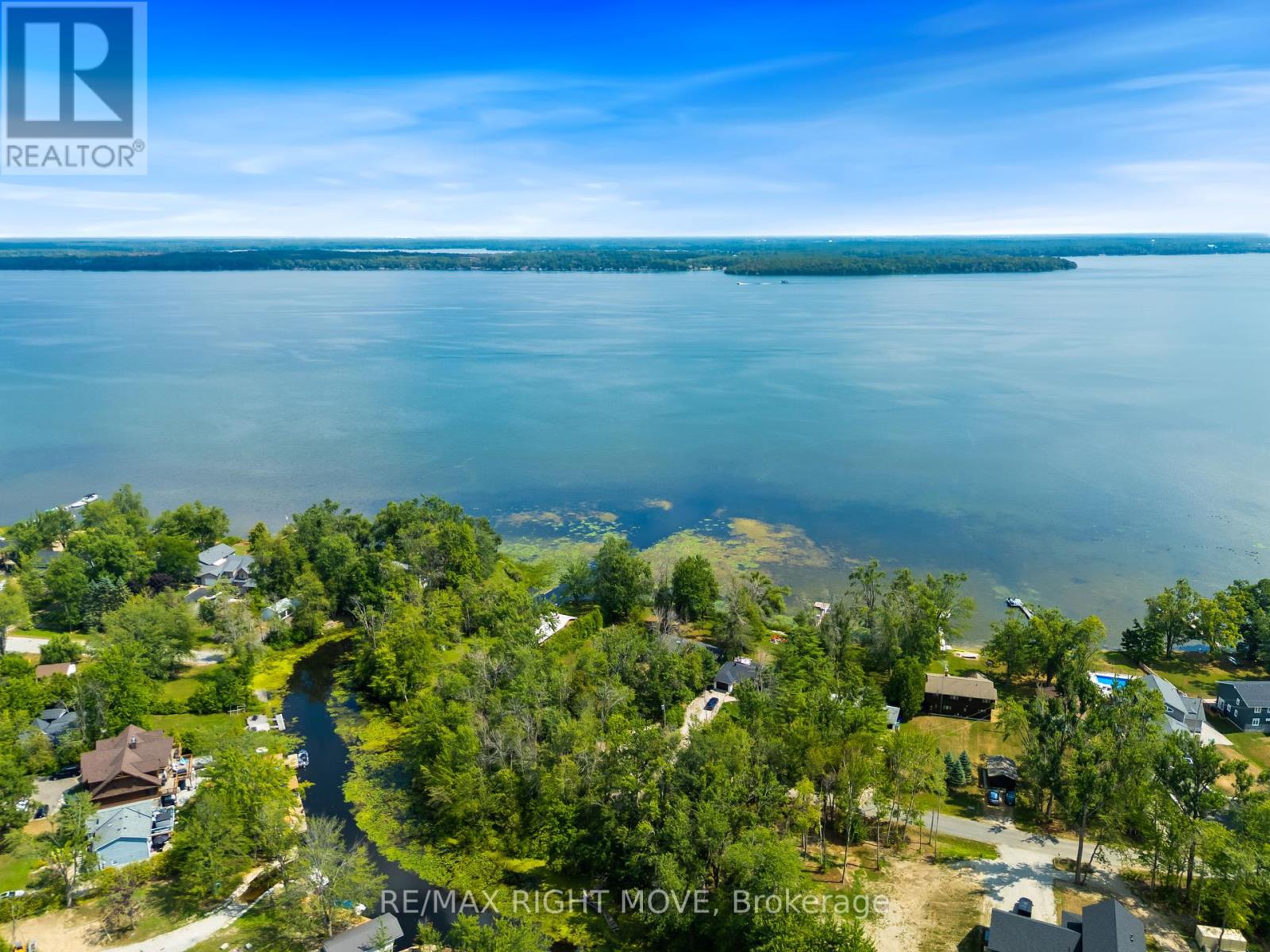 2551 Amigo Drive, Severn (West Shore), Ontario  L3V 6H3 - Photo 22 - S12356539