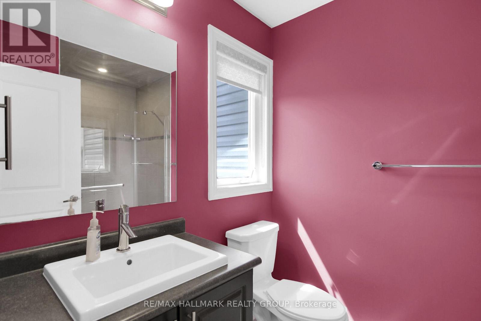 117 Overberg Way, Ottawa, Ontario  K2S 0V9 - Photo 30 - X12356700