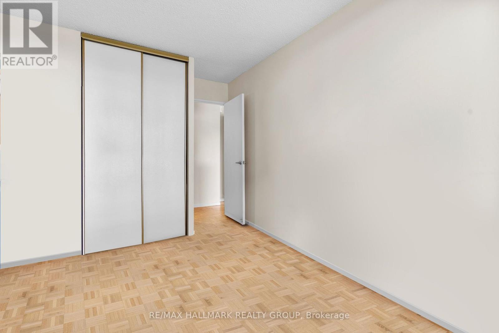 806 - 265 Poulin Avenue, Ottawa, Ontario  K2B 7Y8 - Photo 22 - X12356702
