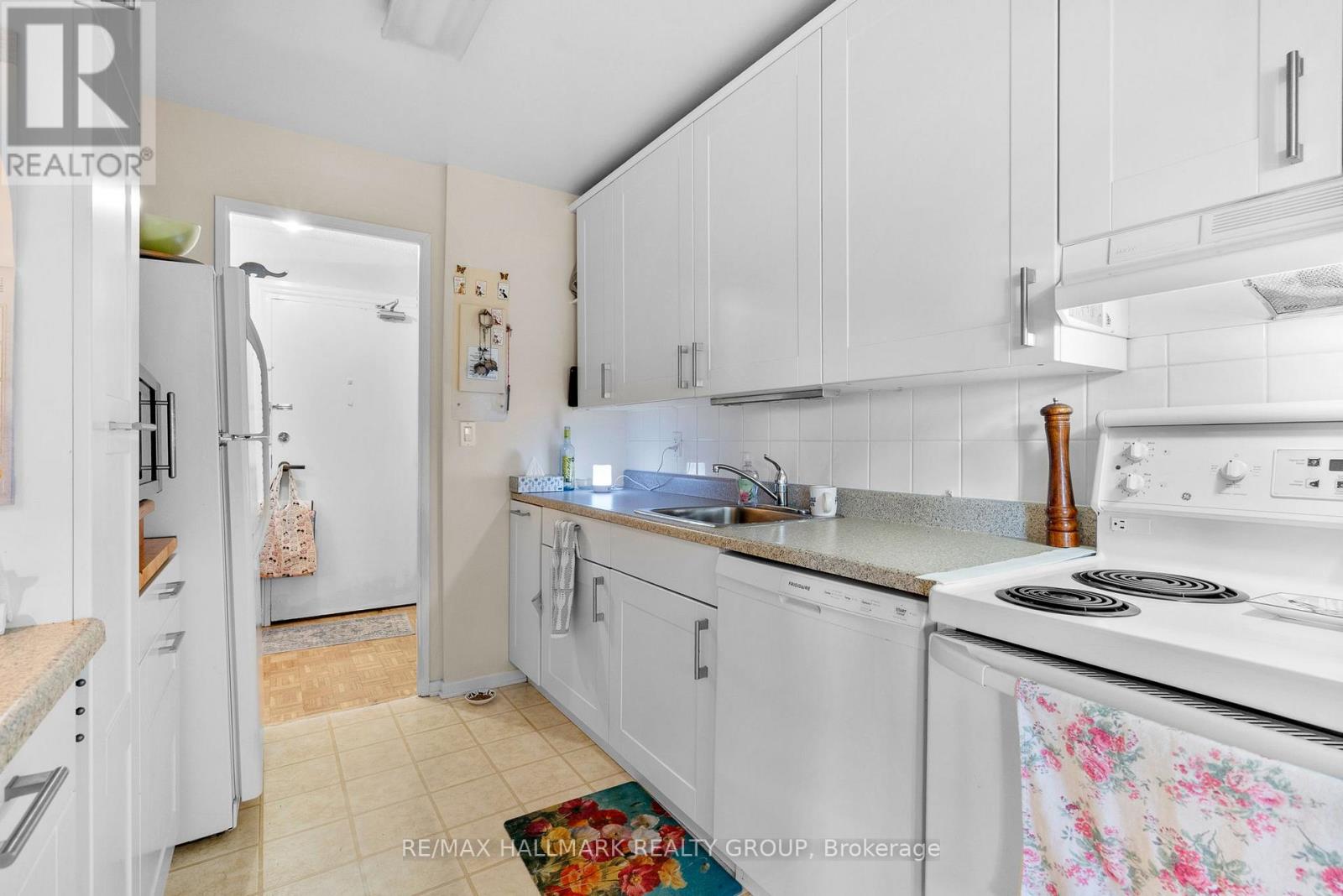 806 - 265 Poulin Avenue, Ottawa, Ontario  K2B 7Y8 - Photo 8 - X12356702