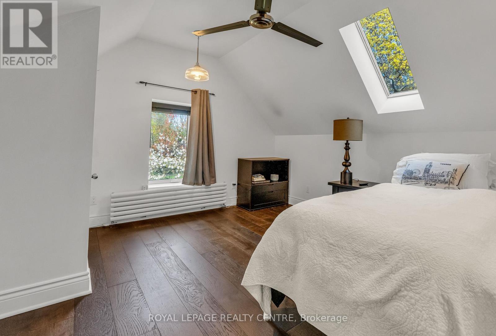 1593 Glenburnie Road, Mississauga, Ontario  L5G 3C9 - Photo 33 - W12356590