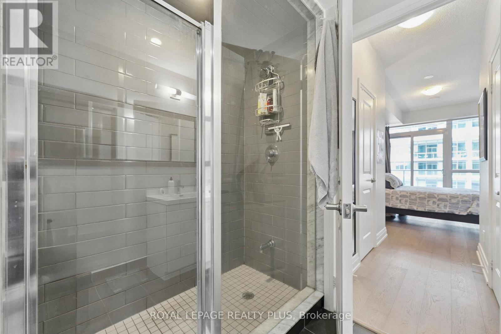 406 - 65 Speers Road, Oakville, Ontario  L6K 0J1 - Photo 31 - W12356628