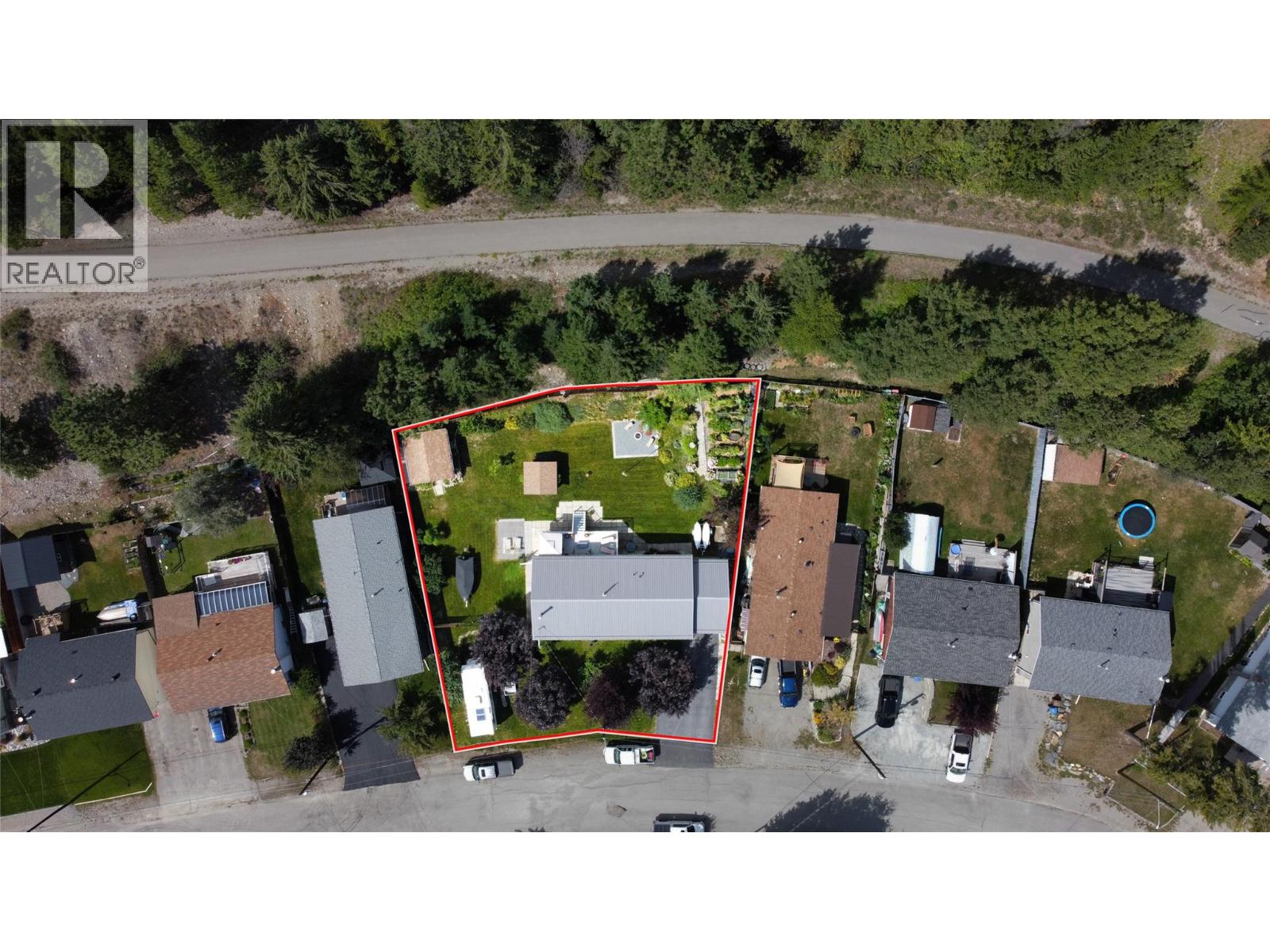 864 300th Street, Kimberley, British Columbia  V1A 3J7 - Photo 4 - 10360050