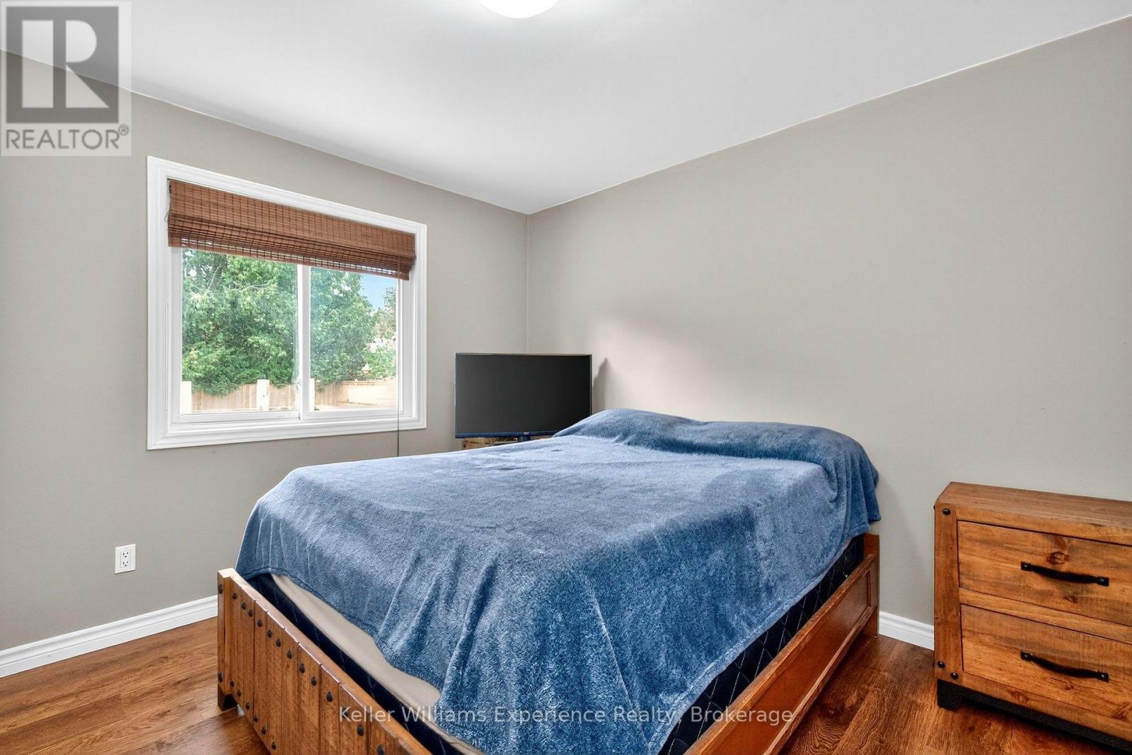 26 Richelieu Street, Penetanguishene, Ontario  L9M 1H3 - Photo 14 - S12356729