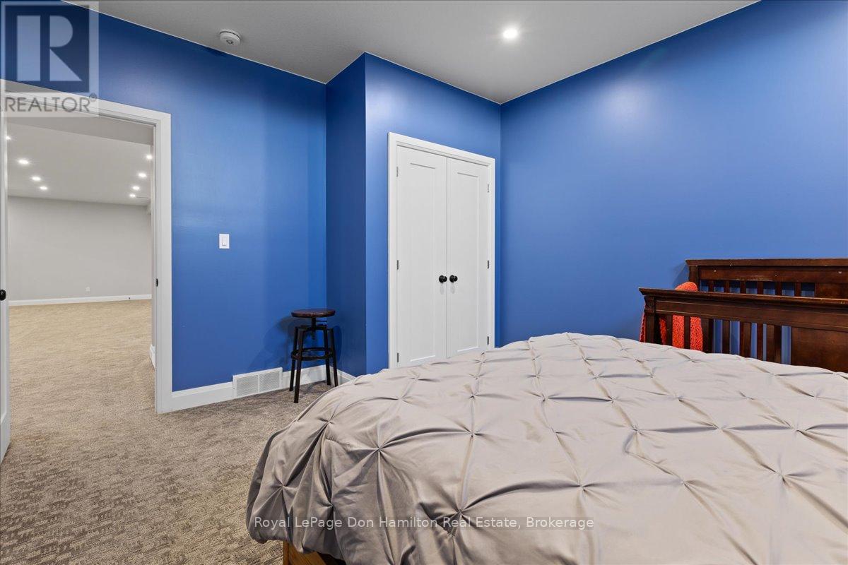 43830 Cranbrook Road, Huron East, Ontario  N0G 1H0 - Photo 36 - X12356694