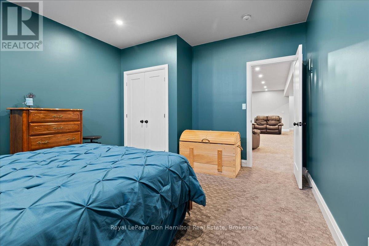 43830 Cranbrook Road, Huron East, Ontario  N0G 1H0 - Photo 38 - X12356694