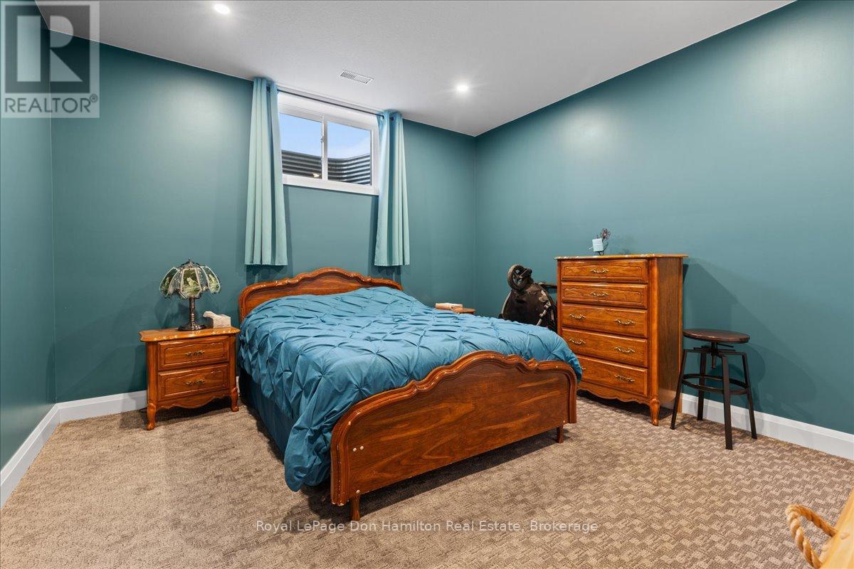 43830 Cranbrook Road, Huron East, Ontario  N0G 1H0 - Photo 39 - X12356694