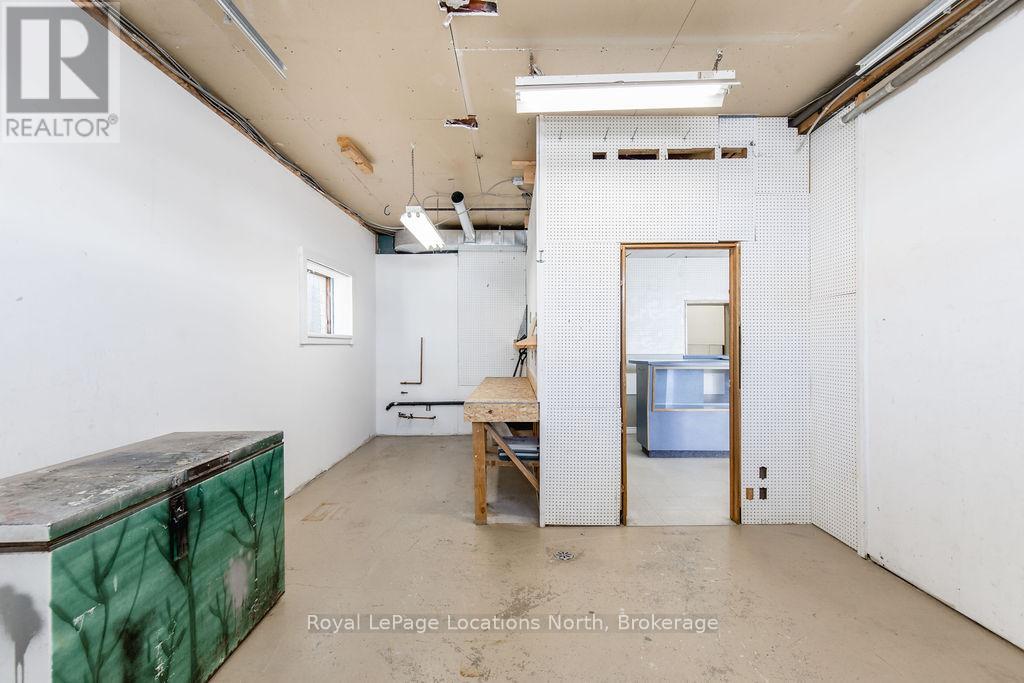 1325 2nd Avenue E, Owen Sound, Ontario  N4K 2J5 - Photo 24 - X12356749
