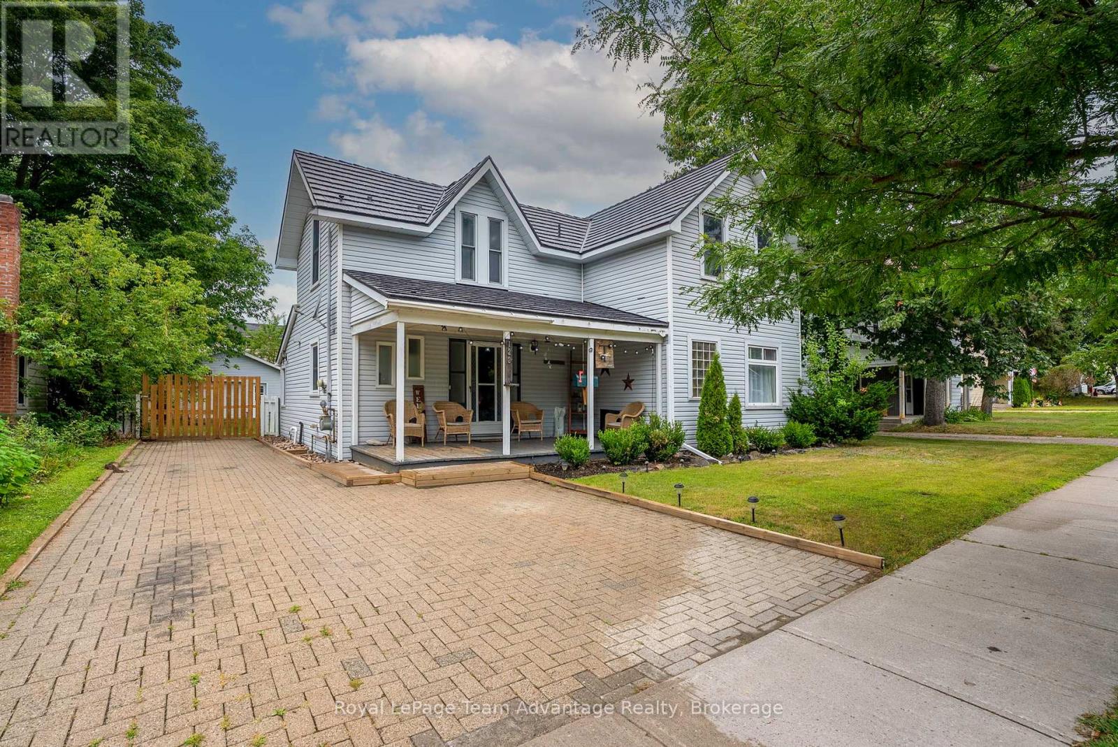 122 GIBSON STREET, Parry Sound, Ontario