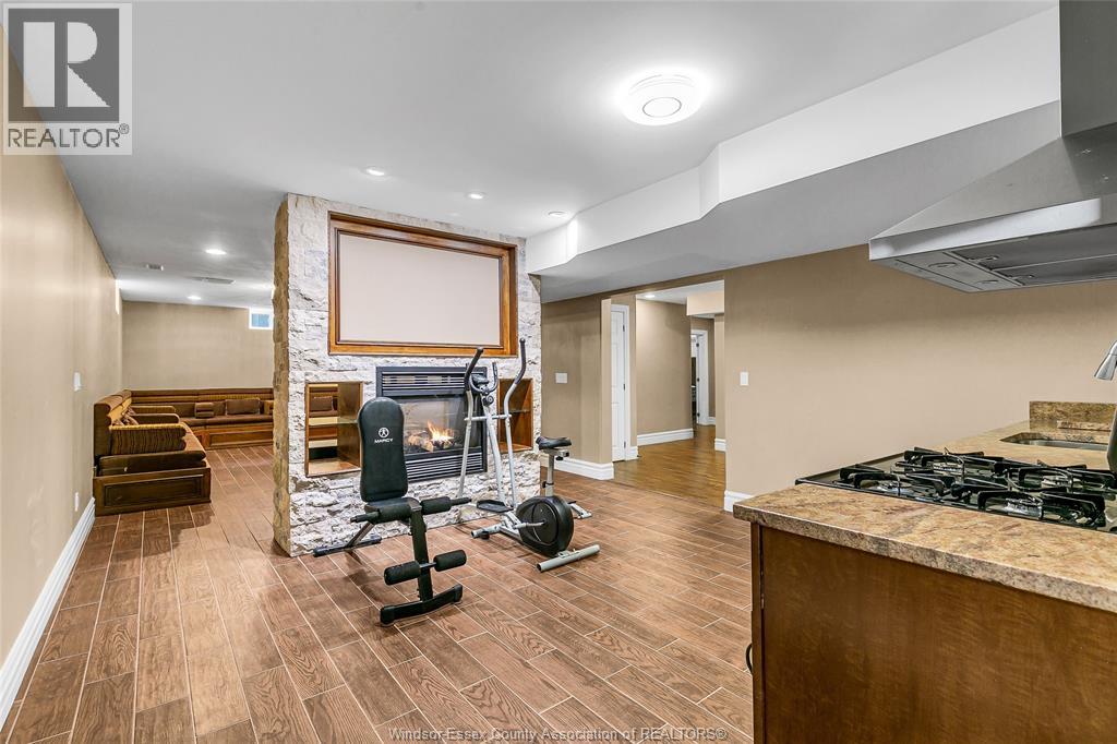 1385 Maple, Lasalle, Ontario  N9J 0B3 - Photo 34 - 25021178