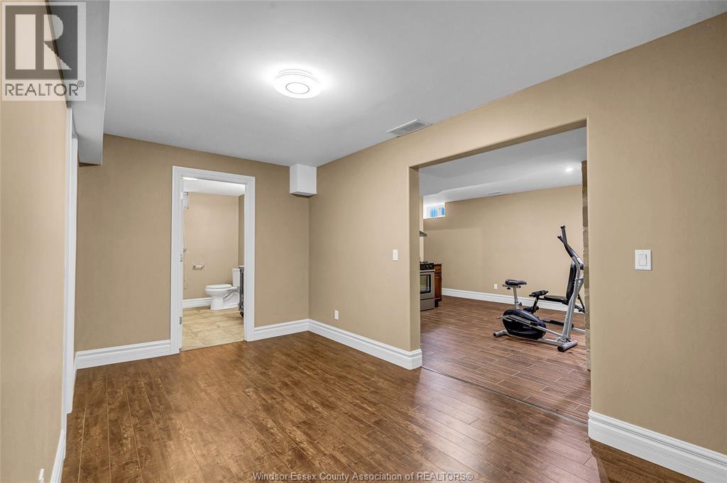 1385 Maple, Lasalle, Ontario  N9J 0B3 - Photo 33 - 25021178