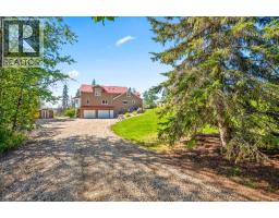 720 Poplar Drive Laurier lake