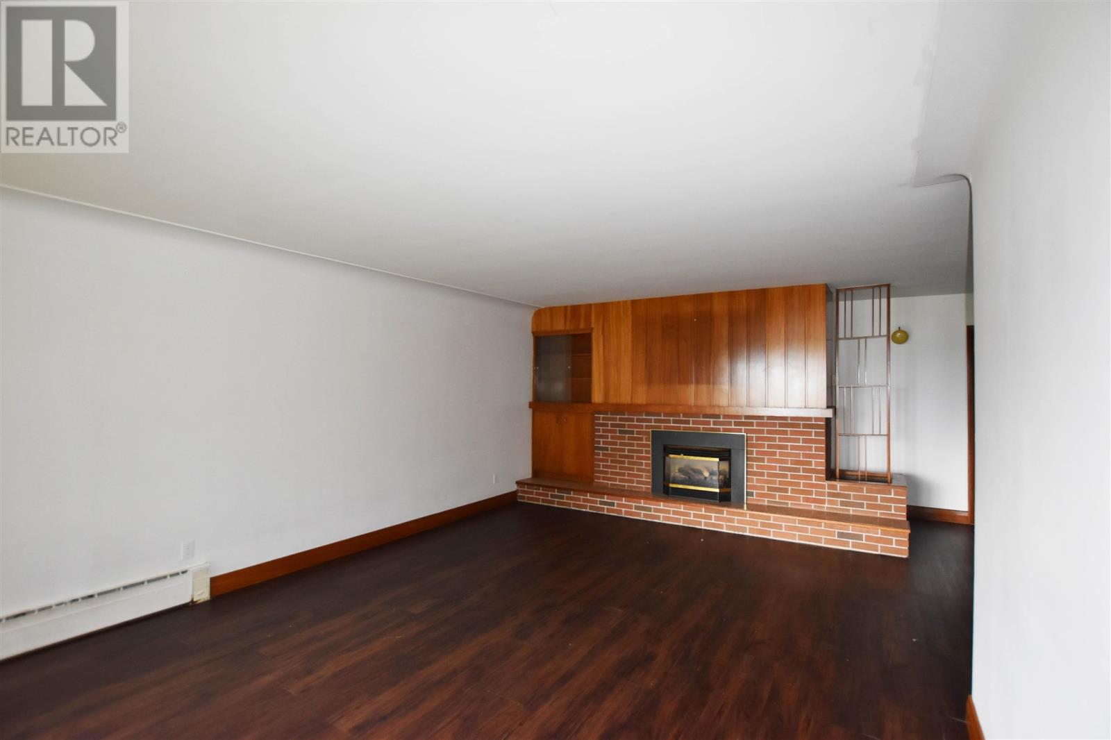 1015 Queen St E, Sault Ste. Marie, Ontario  P6A 2C2 - Photo 12 - SM252336