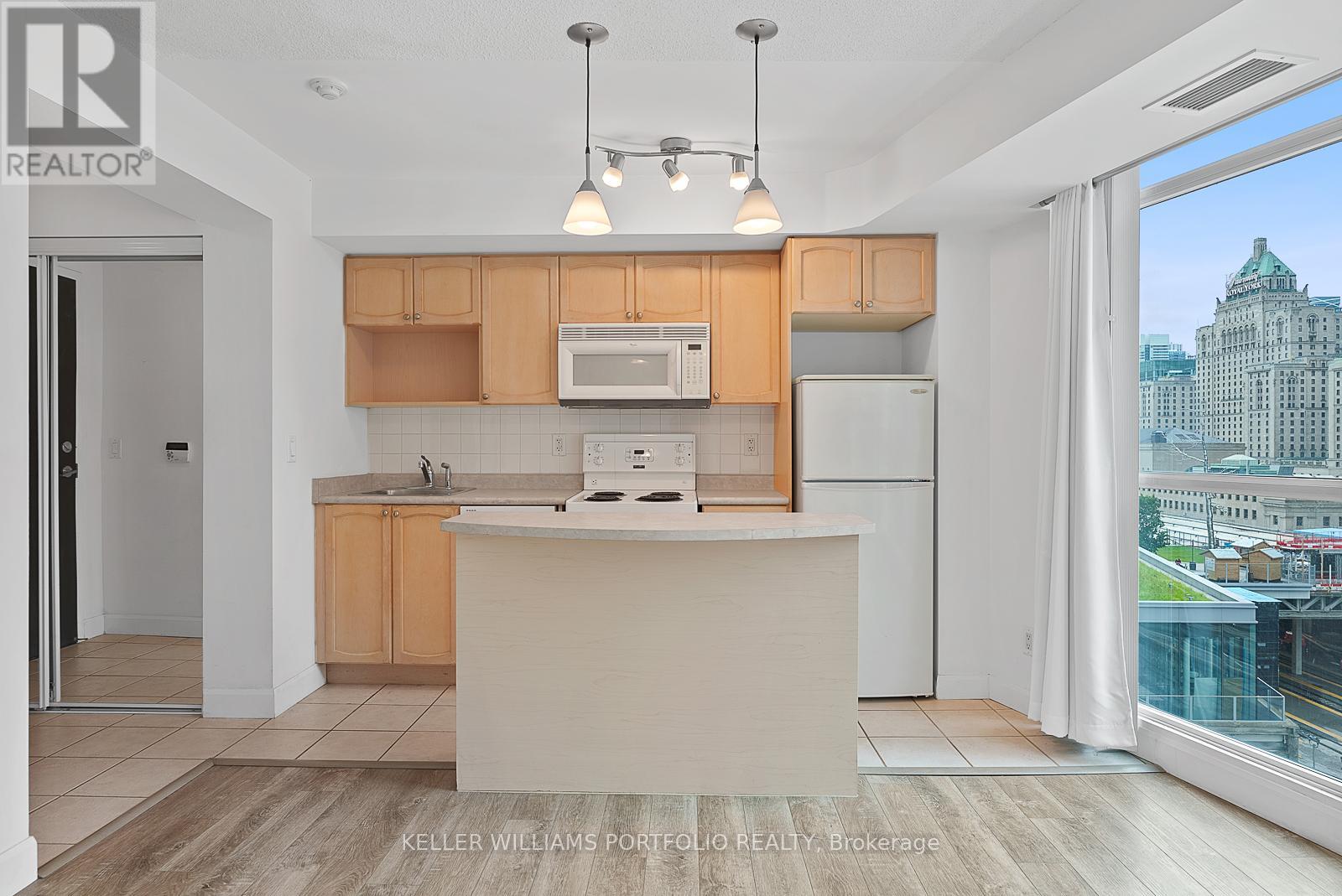 1104 - 18 Yonge Street, Toronto, Ontario  M5E 1Z8 - Photo 11 - C12356710
