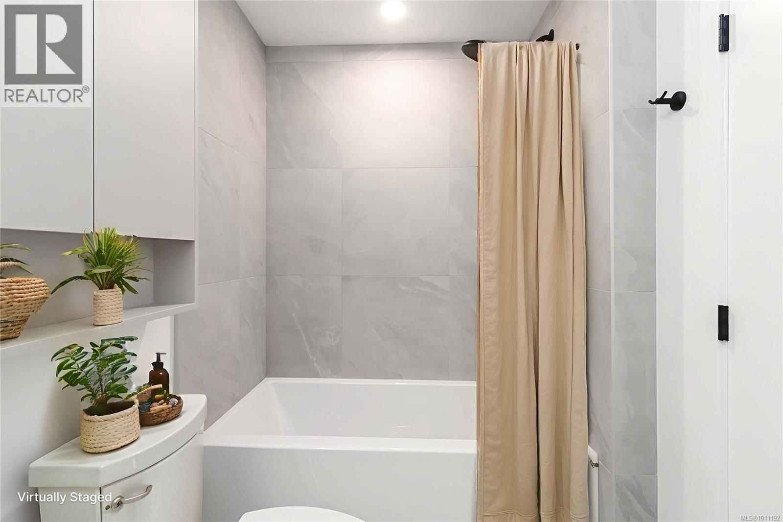 304 3564 A Ryder Hesjedal Way, Colwood, British Columbia  V9C 3A1 - Photo 23 - 1011192