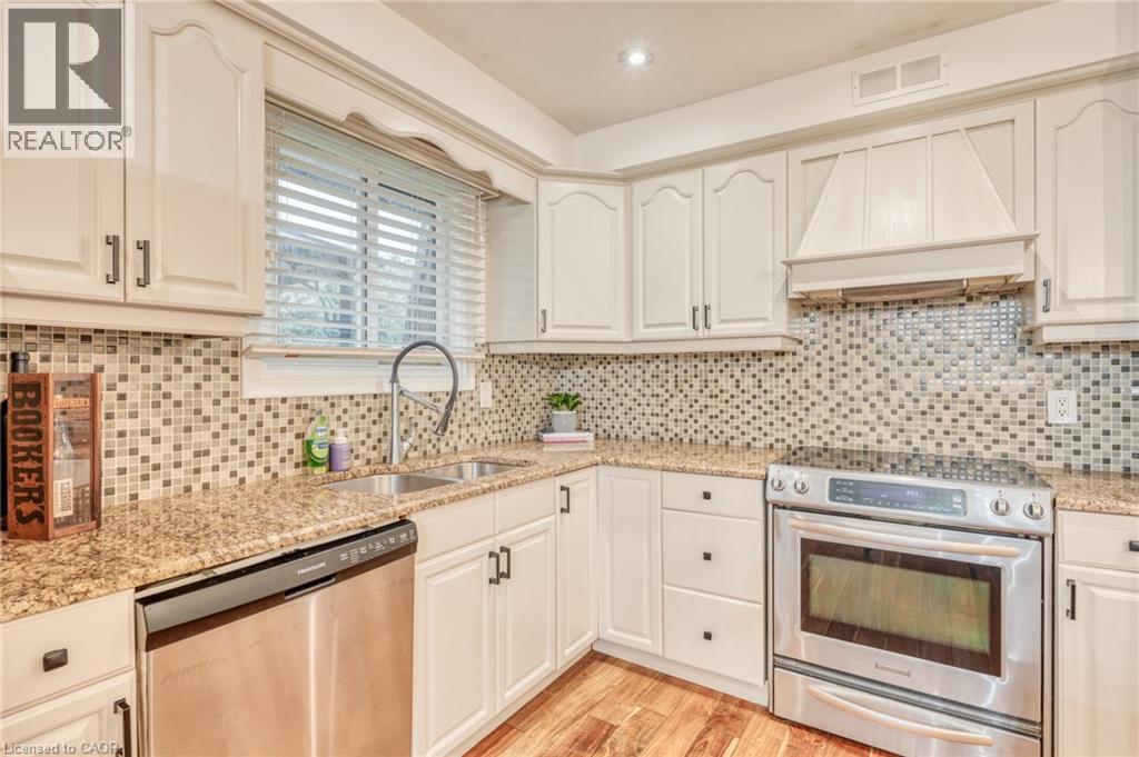 25 Glenvale Drive, Hamilton, Ontario  L9C 2X5 - Photo 18 - 40753044