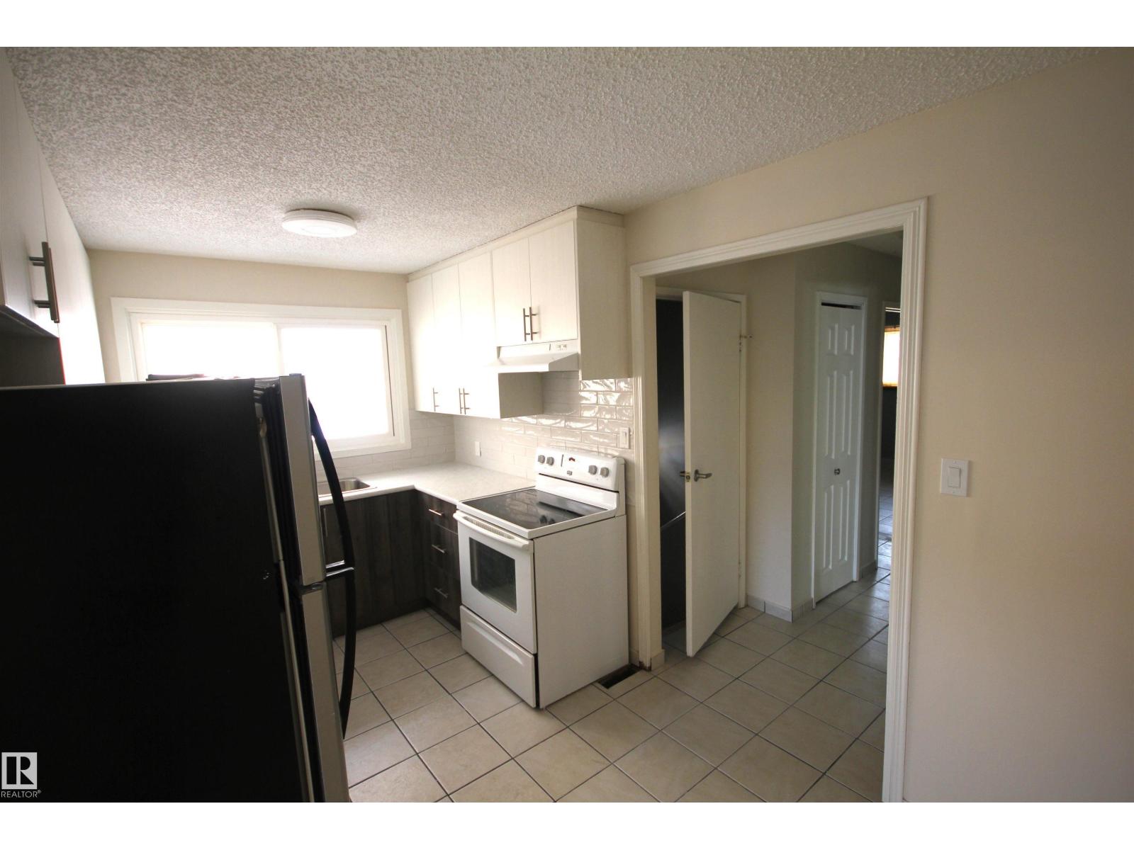 Property at 12907 & 12909 123 ST NW image 5