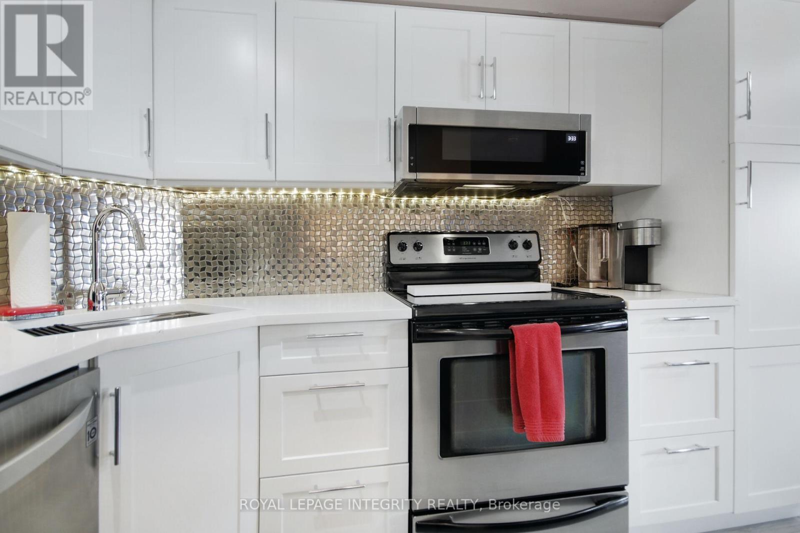 918 - 1025 Grenon Avenue, Ottawa, Ontario  K2B 8G8 - Photo 22 - X12356780
