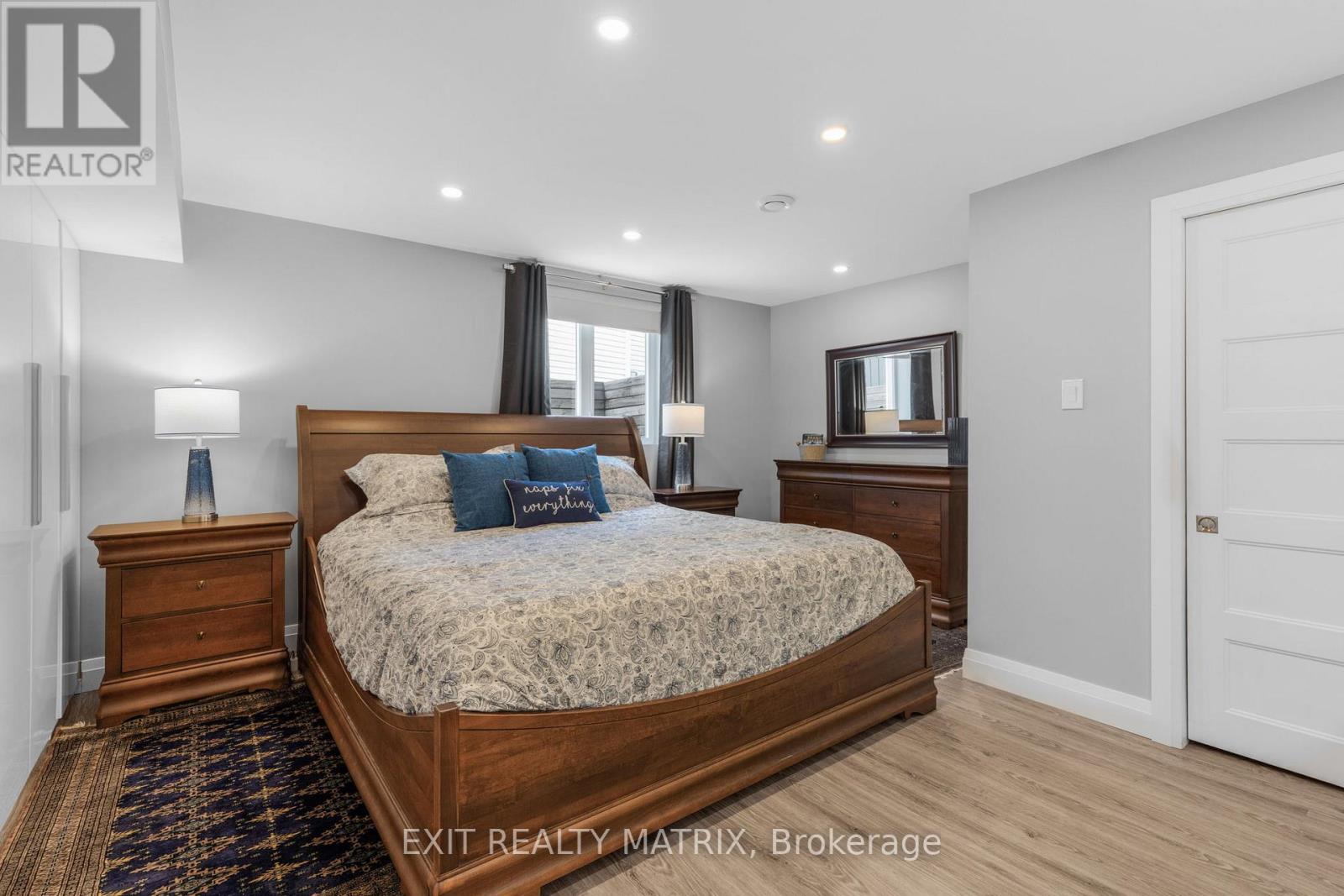 101 Lyon Street, Russell, Ontario  K0A 1W0 - Photo 29 - X12356863