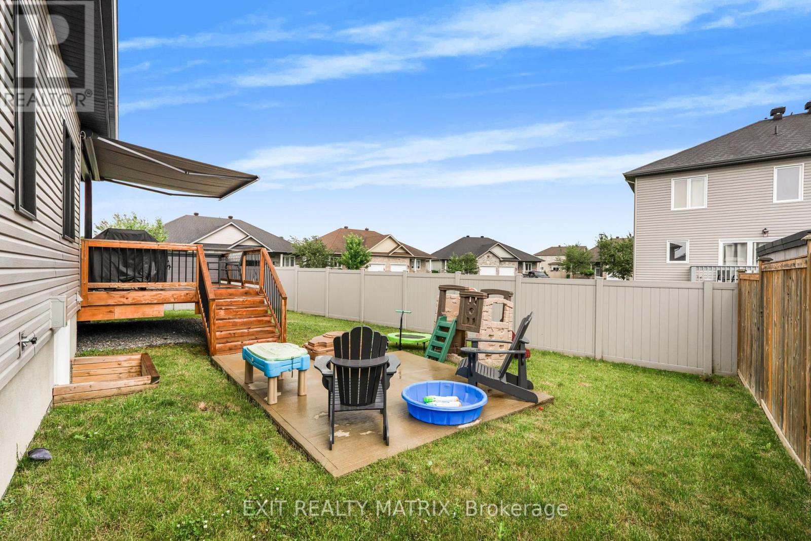 101 Lyon Street, Russell, Ontario  K0A 1W0 - Photo 33 - X12356863