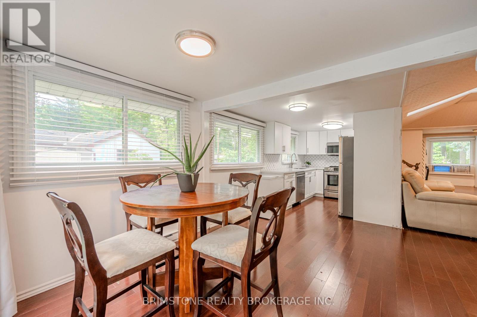 3923 Algonquin Avenue, Innisfil, Ontario  L9S 2M3 - Photo 11 - N12356705