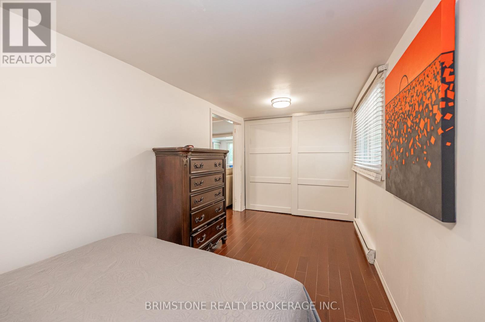 3923 Algonquin Avenue, Innisfil, Ontario  L9S 2M3 - Photo 6 - N12356705