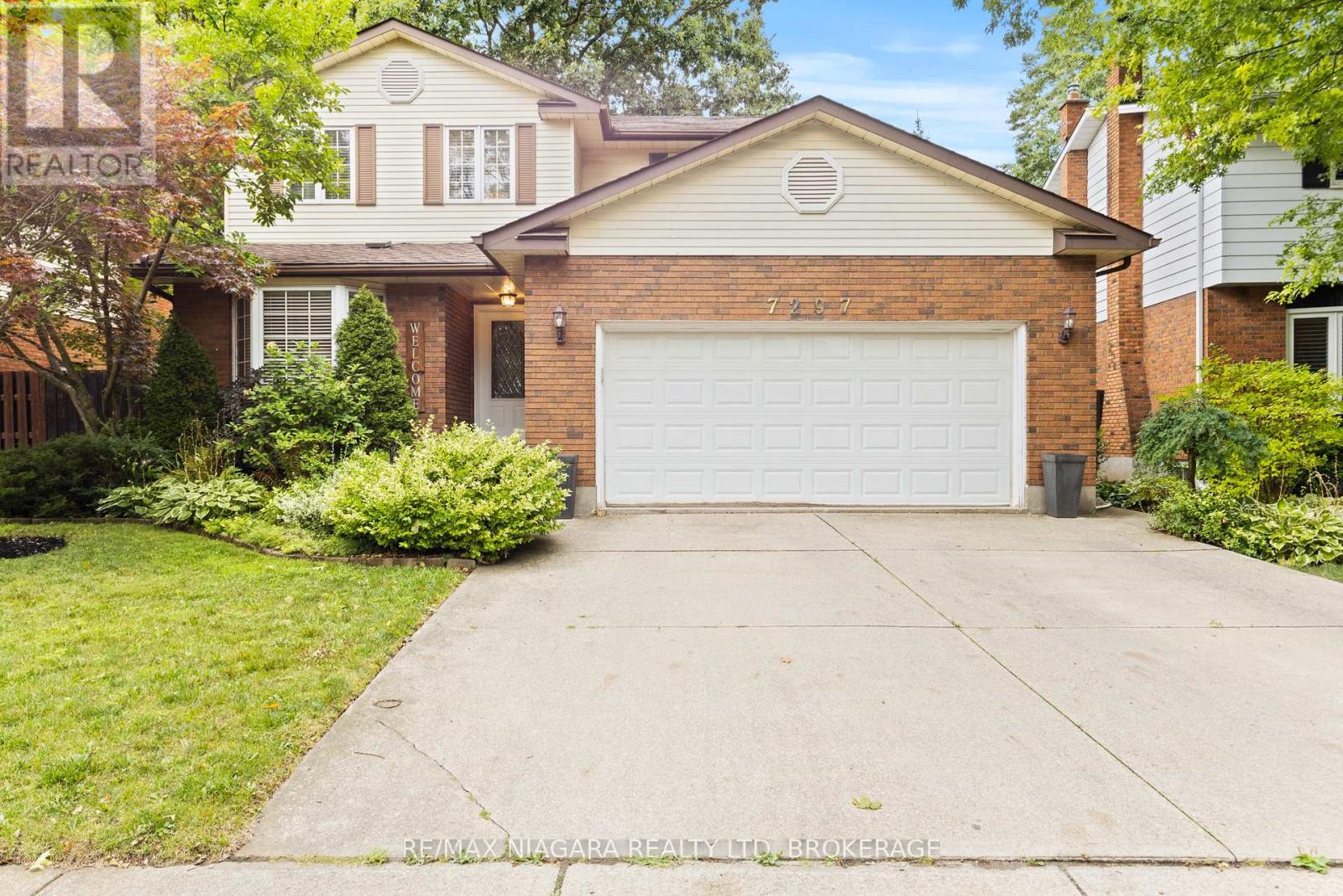 Property at 7297 GREEN BOUGHS ROAD image 1